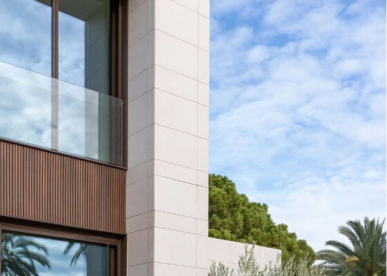 Luxury 4-Bedroom Prefab House Villa With Swimming Pool | ICC-ES Certified Light Gauge Steel House