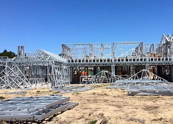 Hurricane Resist Prefabricated Bungalow Single Family Home , Steel Structure Luxury Villa